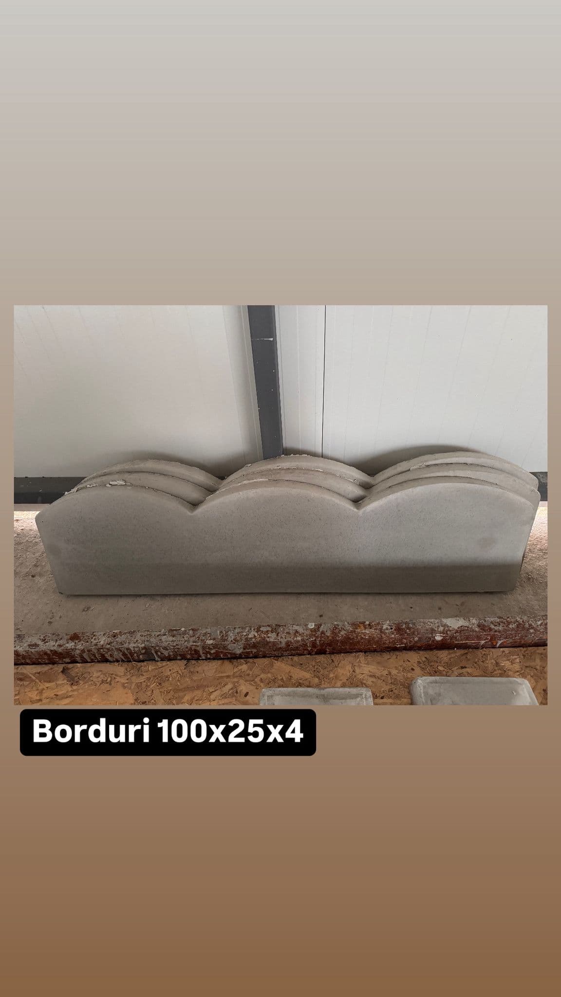 Bordură model 100x25x4
